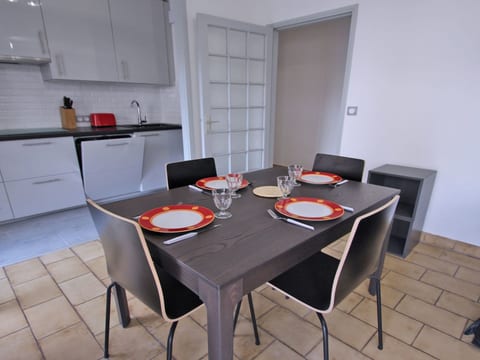 Wohnung 4-6 Personen - Swimmingpool Residenz