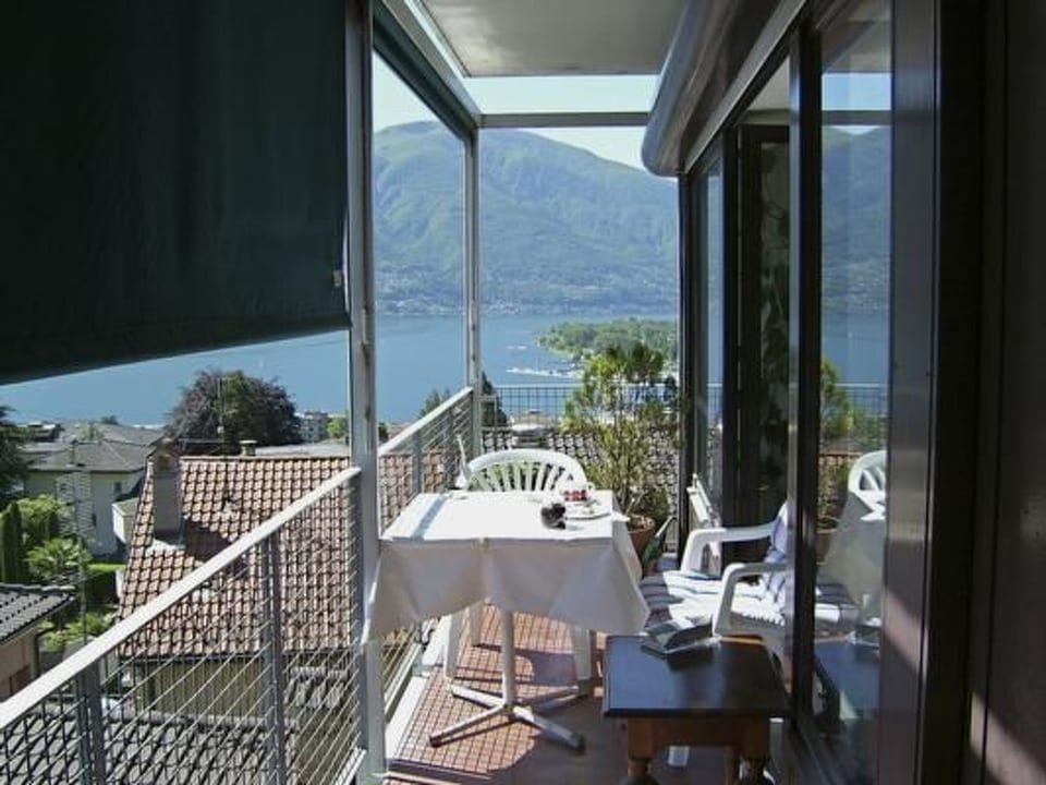 Freie Sicht auf See und Berge - Locarno