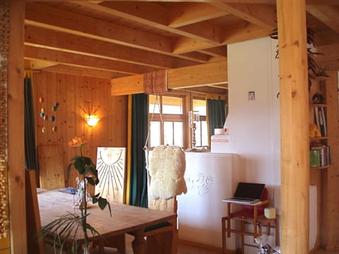 Komfortables Vollholzhaus in Fischertratten