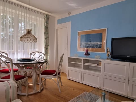 Appartement mit Garten, Grill und Terrasse