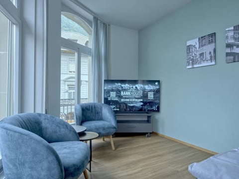 BANK House Suite 204