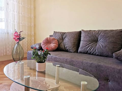 Apartment Jakominic
