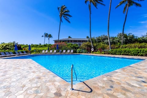 Poipu Sands pool (immediately in front of the condo)