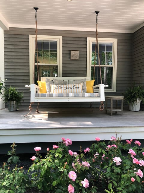 Hidden Vineyard - 5bd, Heated Pool, Spa & Sauna