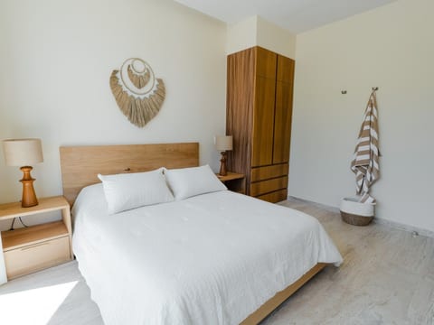 Guest Bedroom 1