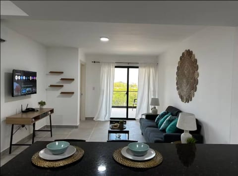 Cozy 2BR Apartment | Pool & Gated Community