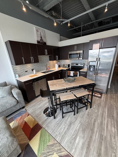 Modern 1BR @ Westgate & Stadiums image 4