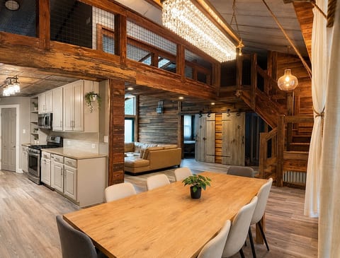 The Cavern Haus | Exit 8