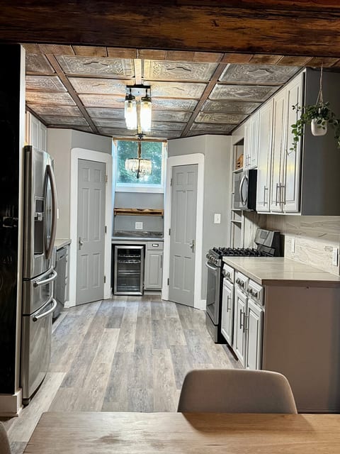 The Cavern Haus | Exit 8