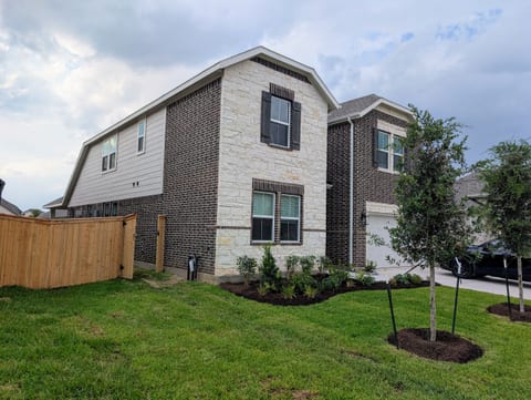 Luxurious 6br/5bth