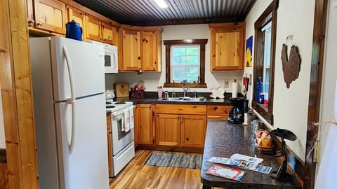 TX Hickory Hideout: Spiritual Retrt/Country Resort image 4