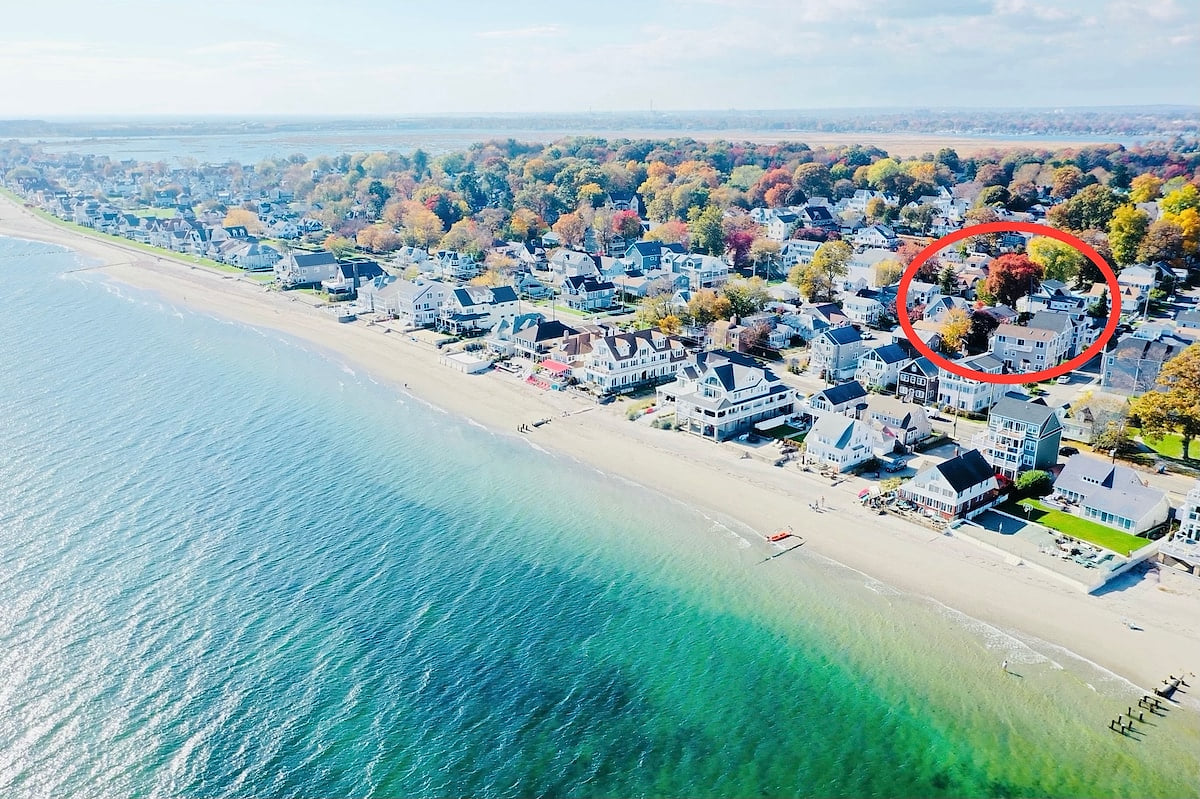 Walnut Beach Luxury House | 90-Sec Walk to Beach