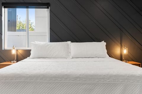 9BR Group Stay Mid City near USC