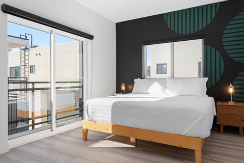 9BR Group Stay Mid City near USC