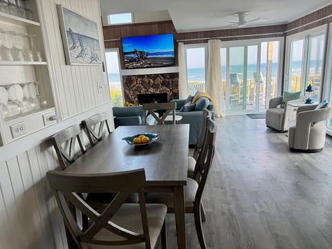 Beachfront Escape | Ocean Views | Walk to Pier image 4