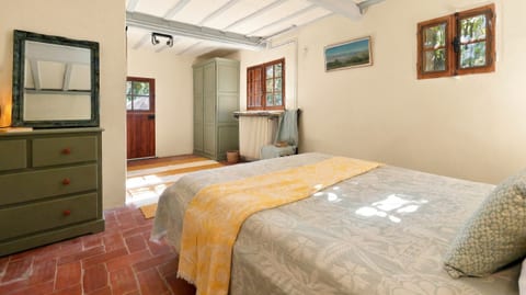Bedroom 6 (ground floor)