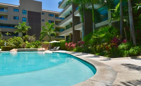 Relax and unwind in our stunning resort-style saltwater swimming pool, designed for both peaceful mornings and fun-filled afternoons. The crystal-clear water is gentler on your skin and eyes than traditional chlorine pools, creating a refreshing and luxurious swimming experience.