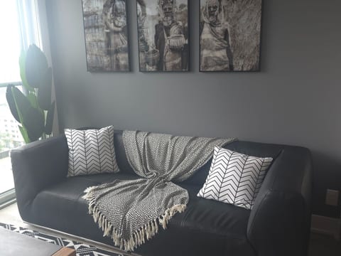 Luxury 1BR Downtown Toronto | ELM