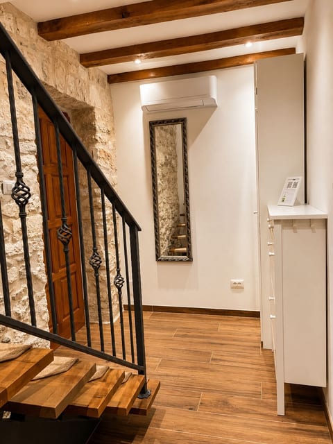 Apartment Josip - Unit 379027-13