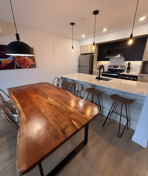 Furnished 2BR in Quebec | Prisme