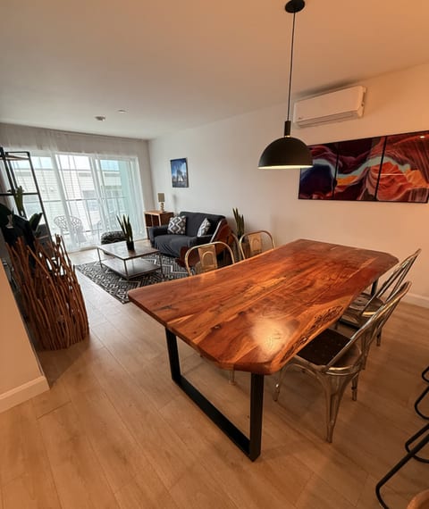 Furnished 2BR in Quebec | Prisme