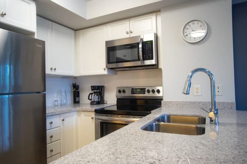 Furnished 1BR in Markham | The Foresite
