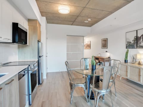 Modern 1BR in Ottawa | Robinson