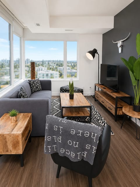 Modern 2BR in Ottawa | Carruthers