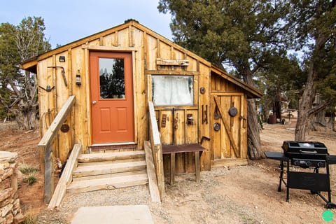 Harvest Moon Cabin