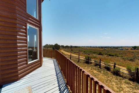 Juniper Ridge 5 BR Family Cabin