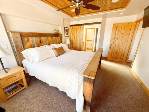 The Cedars Country Cottage