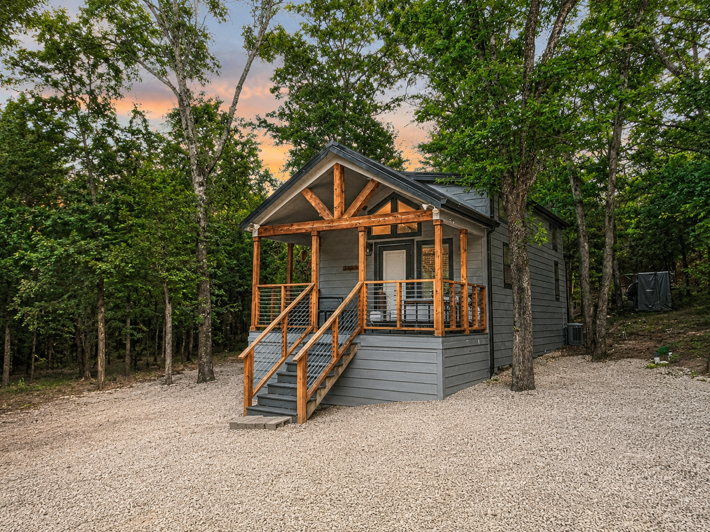 Wooded Lake Escape | The Tiny Retreat