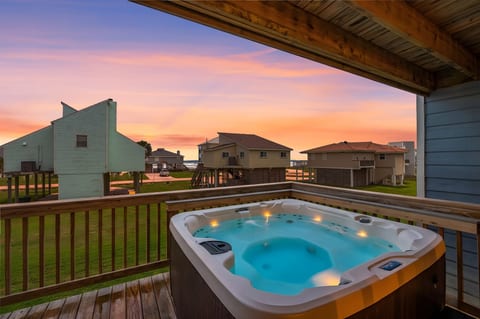 The Perk: Unwind in your private hot tub under the stars. Professionally maintained.