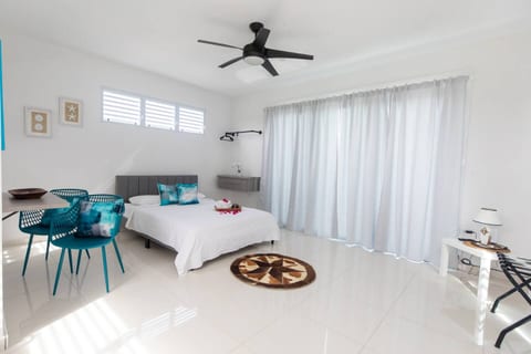 Modern Mediterranean Villa