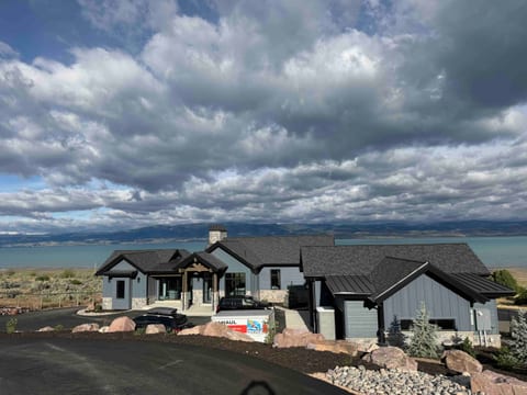 East Shore Bear Lake Oasis