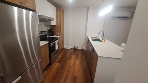 2 Bedroom Executive Suite - Pool & Gym