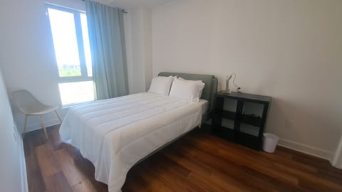 2 Bedroom Executive Suite - Pool & Gym