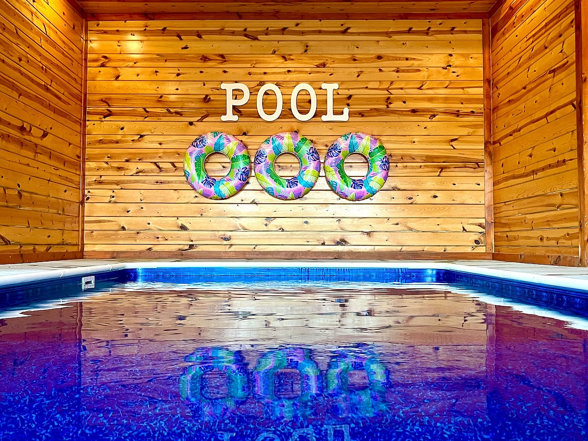 Luxury*Private Heated Pool*Amazing Views*Sleeps 24