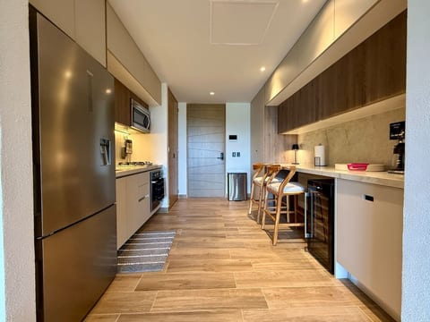 Fully equipped kitchen