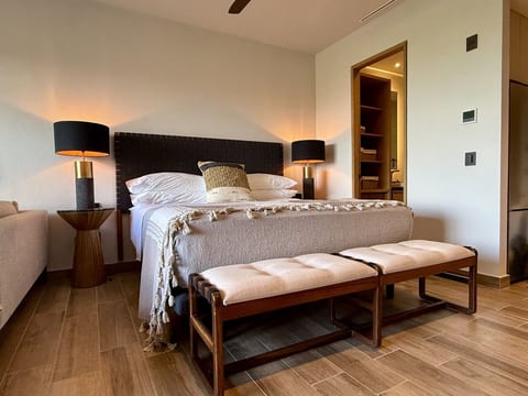 King-size bed