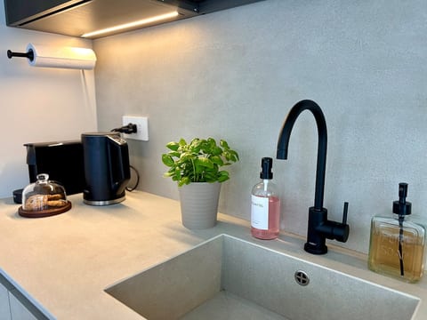 Sun Suite @ Golden Lake, Luxury, Lake View image 5