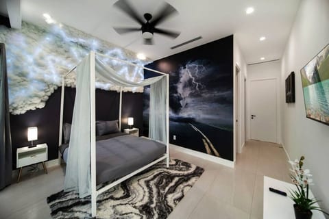 Las Olas Elements Luxury w Pool & Spa Near Beach!