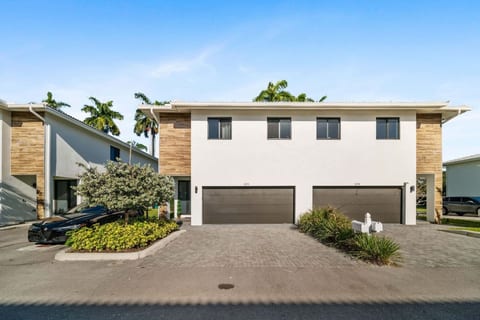 Modern Rock'nHome Near Hard Rock & FLL-Airport