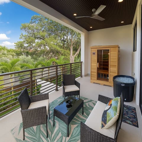 Jungle Serene Lux Home w Pool, Sauna, & Ice Bath!