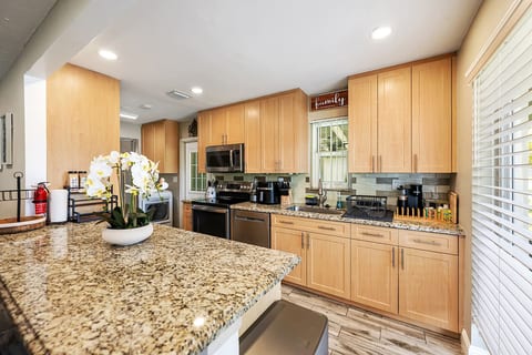 Family 3BR w/ Pool | Game Room I Walk to WaterPark