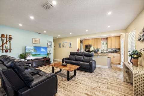 Family 3BR w/ Pool | Game Room I Walk to WaterPark