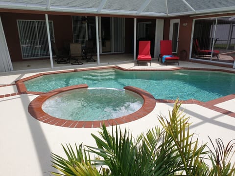 Sandpiper Bay