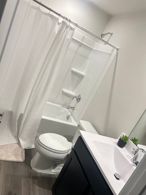 Newly Built Cozy Home Harrisonburg