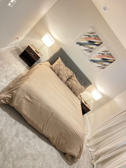 Newly Built Cozy Home Harrisonburg