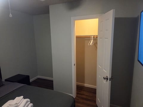 The Yellow Door - Room #6